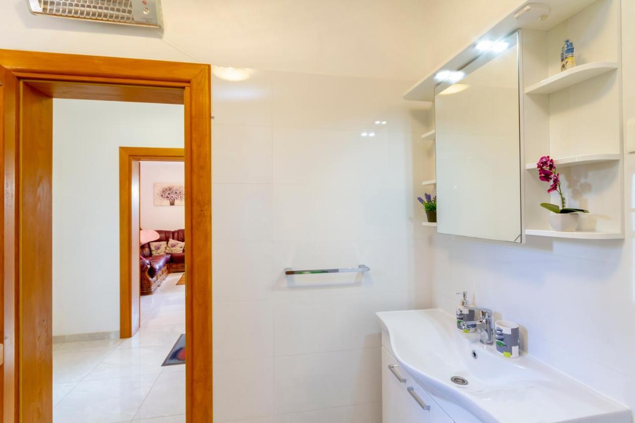 Magic Holiday Apartment Бале Екстериор снимка